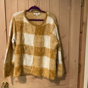 Single Thread 3X soft and fuzzy sweater. Only worn once. Beautiful pattern.